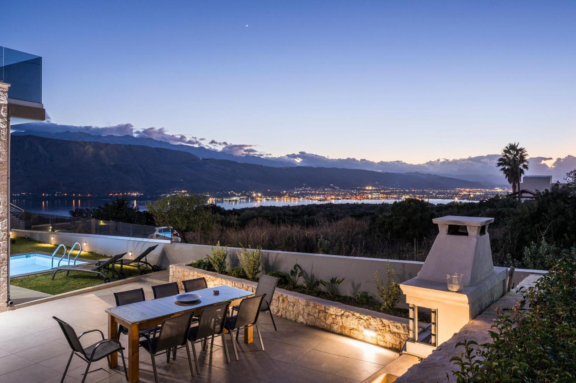 Jarko Luxury Houses Argoulidhés Rum bild